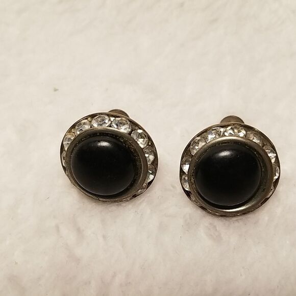 Vintage Black & Silver Screw On Earrings - Picture 1 of 2
